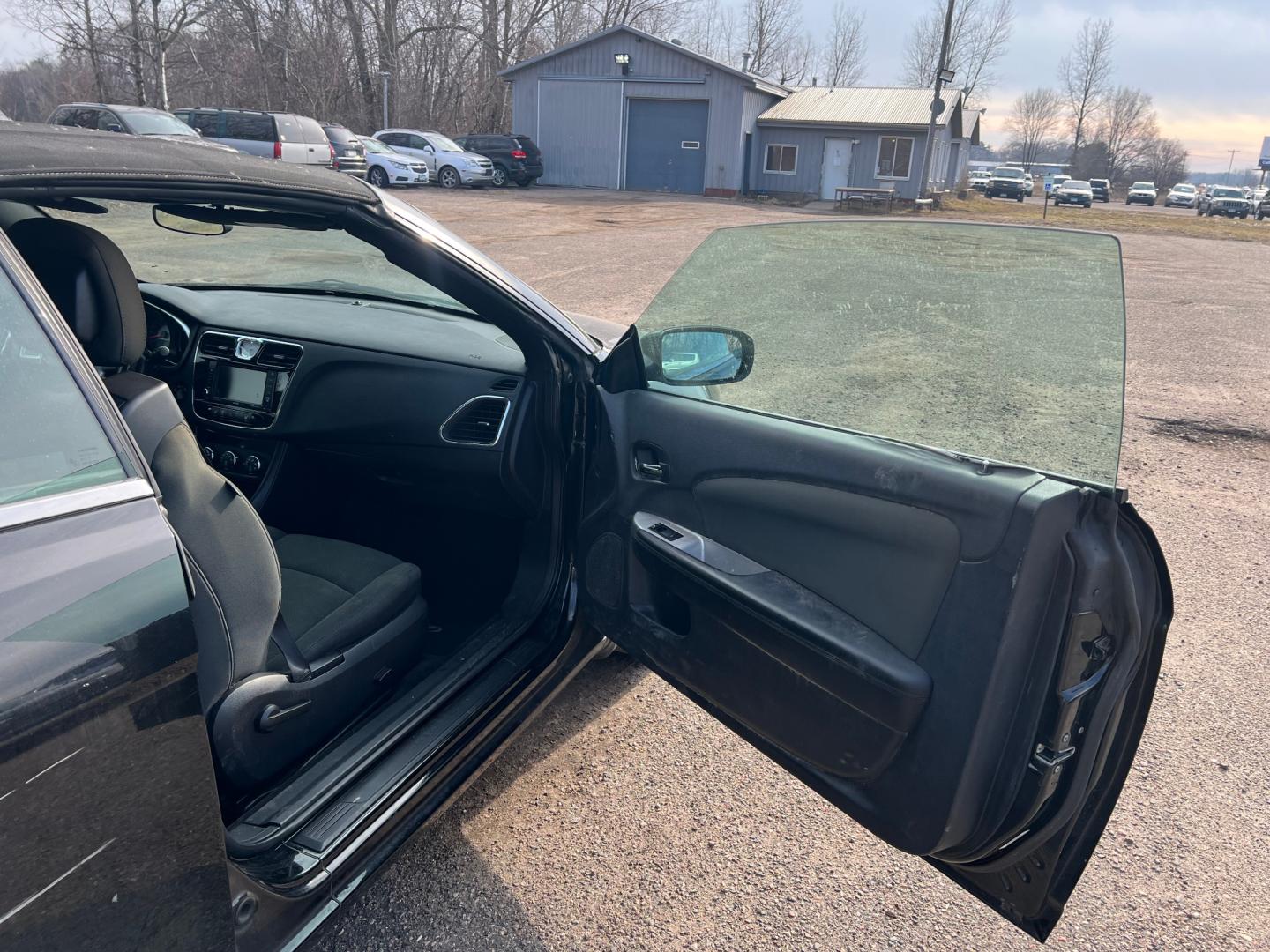 2011 Black Chrysler 200 Touring (1C3BC2EG4BN) with an 3.6L V6 DOHC 24V engine, 4-Speed Automatic transmission, located at 17255 hwy 65 NE, Ham Lake, MN, 55304, 0.000000, 0.000000 - Photo#10